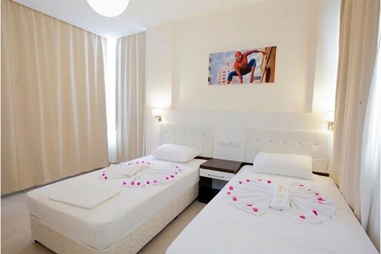 Side Suite Hotel Zewnętrze zdjęcie